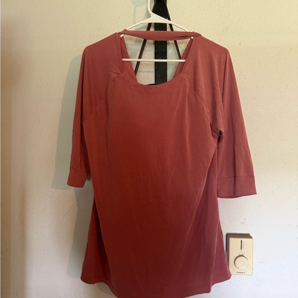 Red Pink Backless Tunic Top